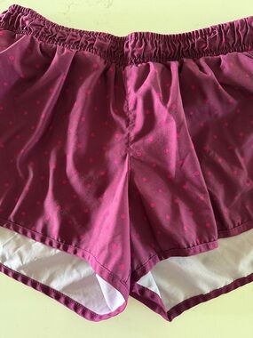 Women's XS Old Navy Magenta Polka Dot Athletic Shorts